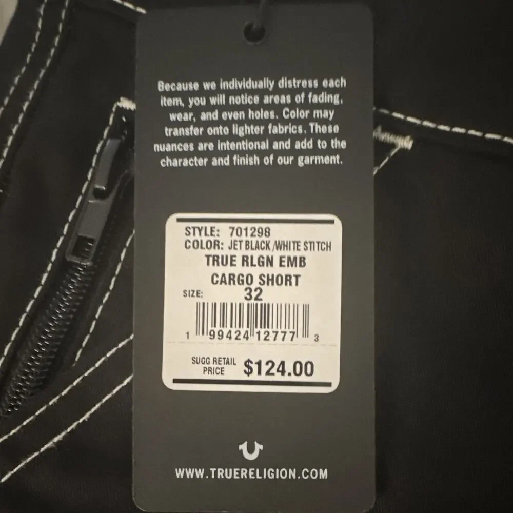 True Religion Men’s Cargo Shorts Black/White Contrast Stitch 701298